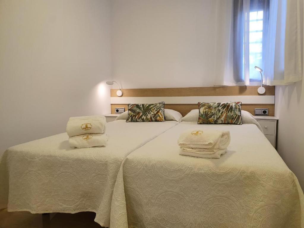 Apartamento Con Parking Con Piscina Junto A La Playa Benalmádena Eksteriør billede